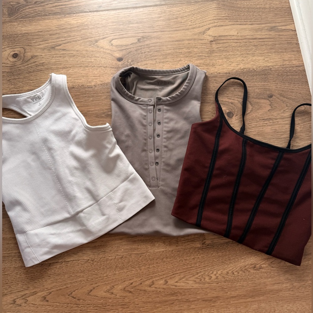 Workout tops set Abercrombie